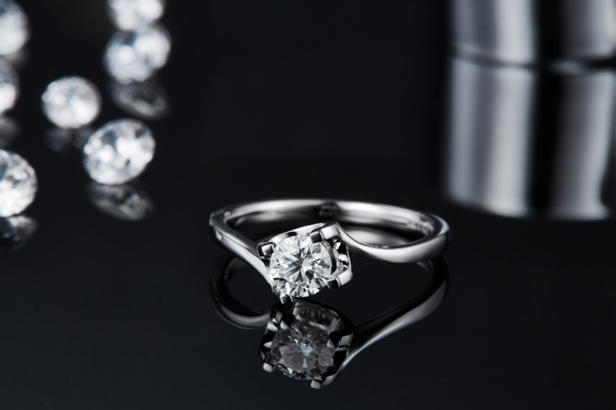 RD 4MM ذوزنقه ای سفید Moissanite 9K حلقه نقره ای CZ جواهرات عروسی مینیمالیست
